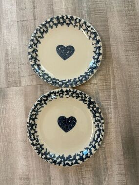Set of Two Folk Craft Hearts by Tienshan 7 5/8 Salad Plates